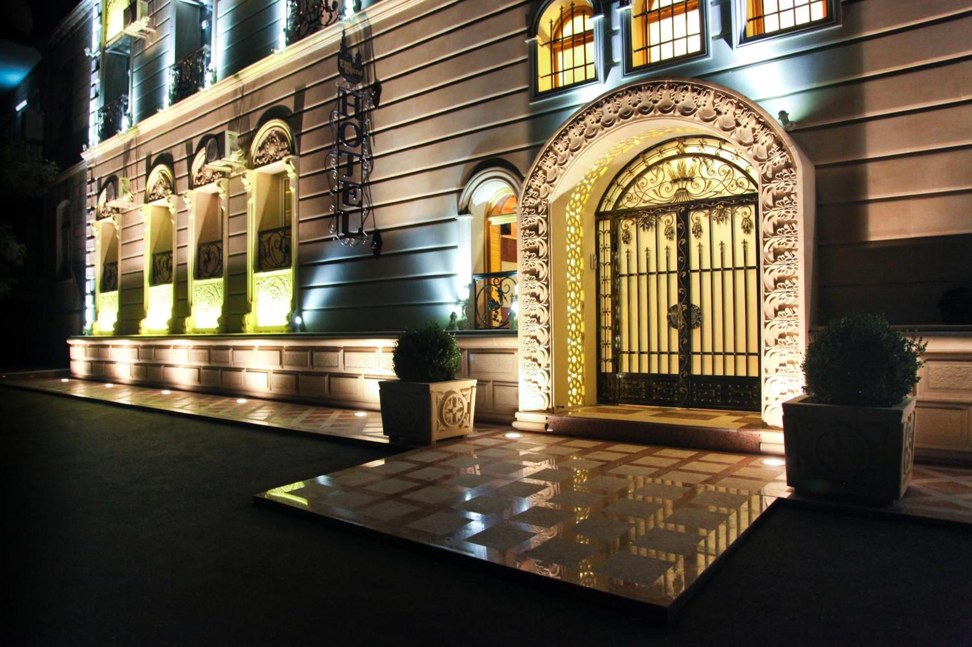 East Legend Hotel Baky Esterno foto