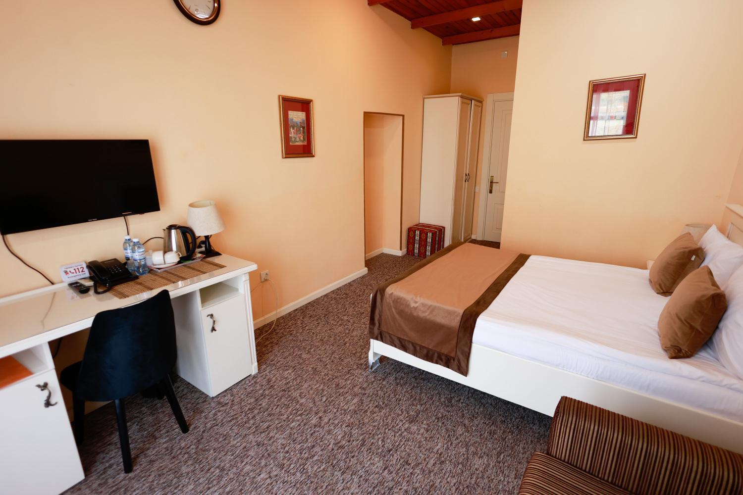 East Legend Hotel Baky Esterno foto
