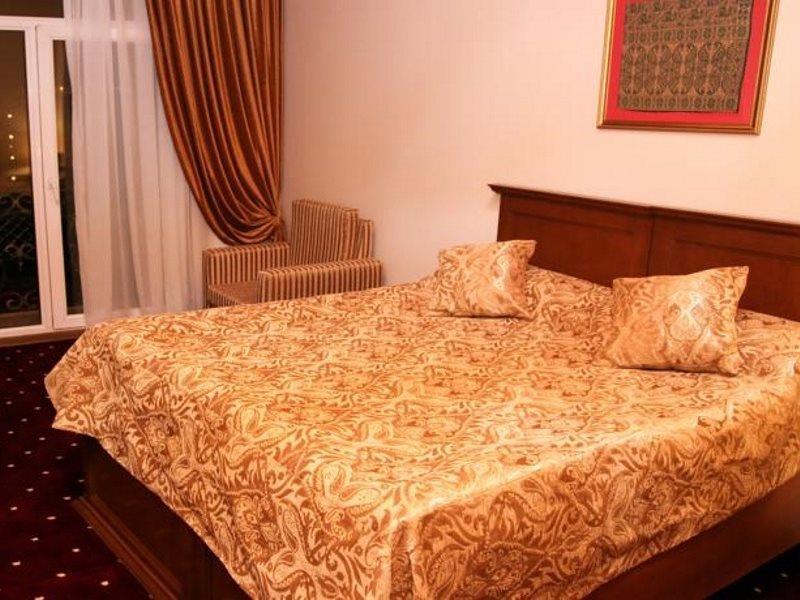 East Legend Hotel Baky Esterno foto